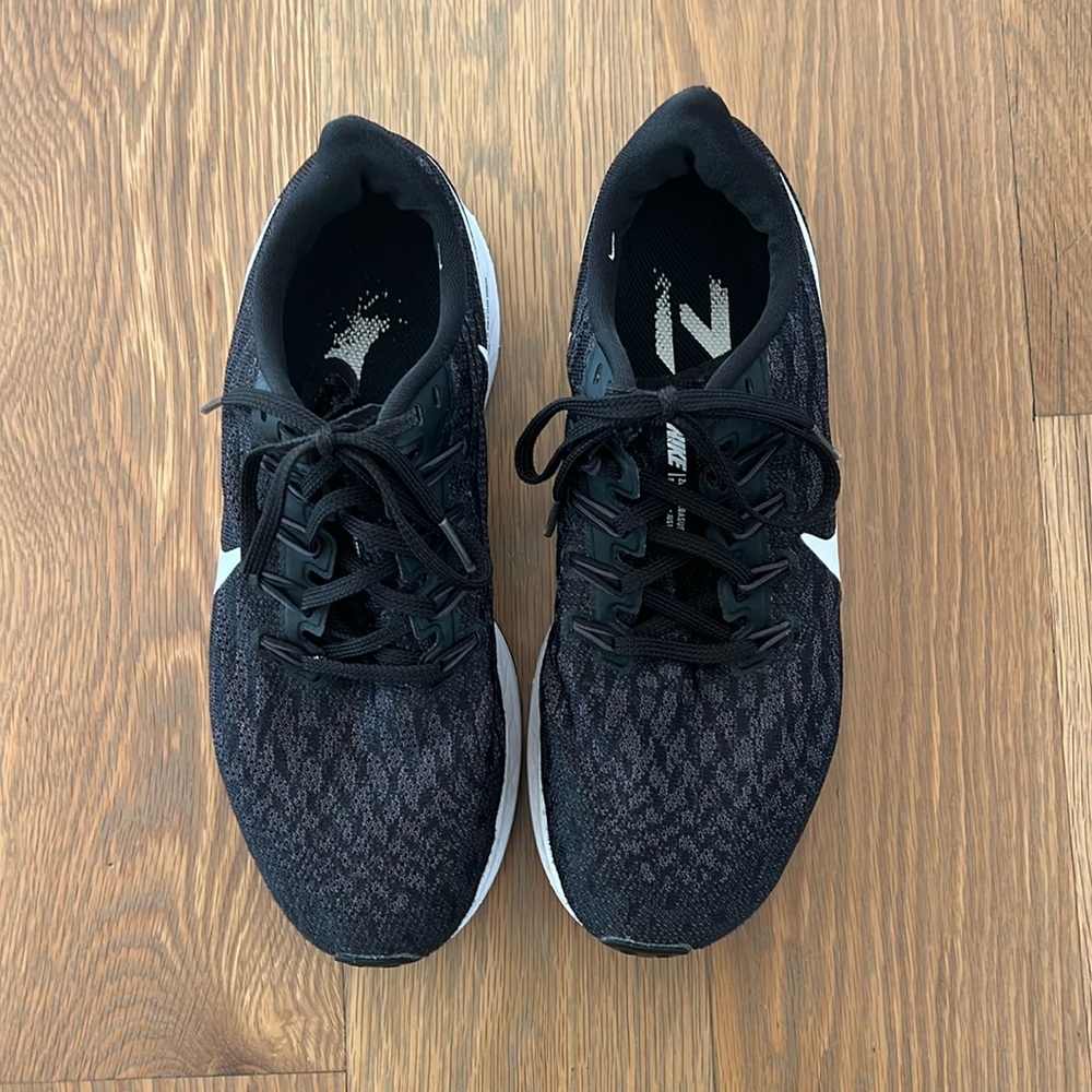 Nike Zoom Pegasus 36 in Black